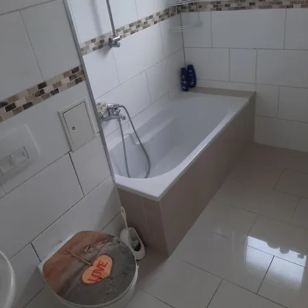 A Cozy With Brand New Furniture Homestay *