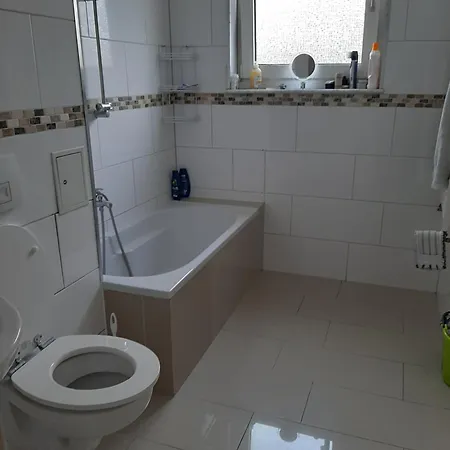 A Cozy With Brand New Furniture Homestay Frankfurt am Main