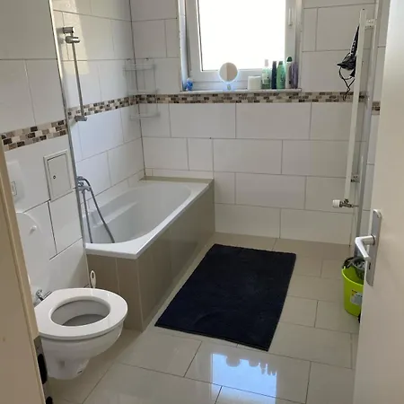 A Cozy With Brand New Furniture Homestay Frankfurt am Main