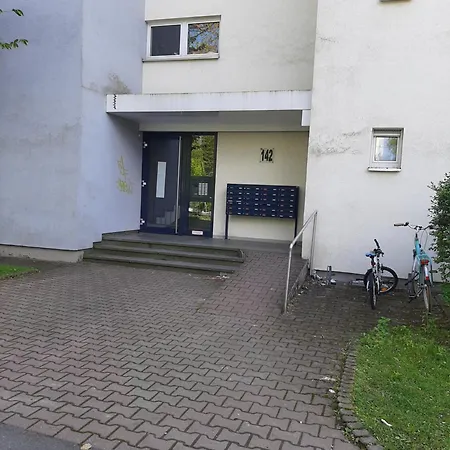 Homestay A Cozy With Brand New Furniture Frankfurt am Main